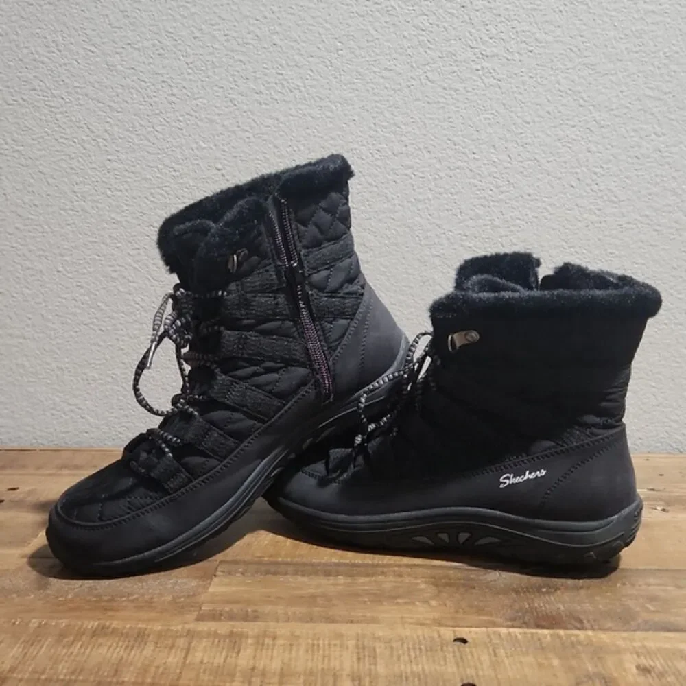 Skechers Women’s Black Faux Fur Lined Winter Boots Size 7.5 NWOB SN 49583